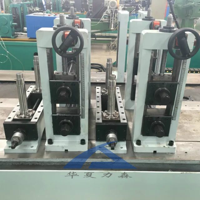 不銹鋼裝飾管制管機：扶手梯常用哪種不銹鋼材質？